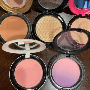 MAC Limited Edition Face Powder Lot